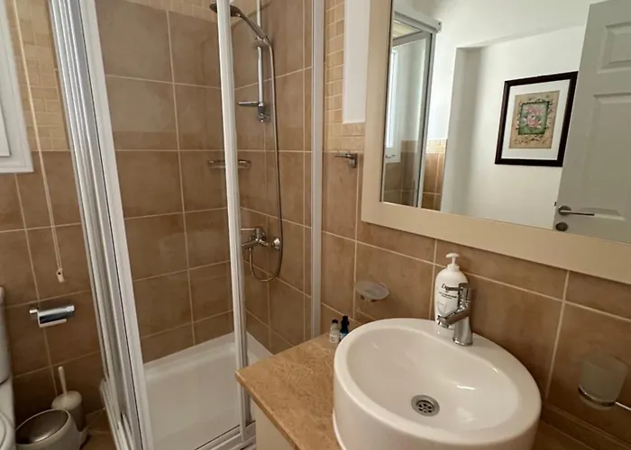 Thalassa Apartament *