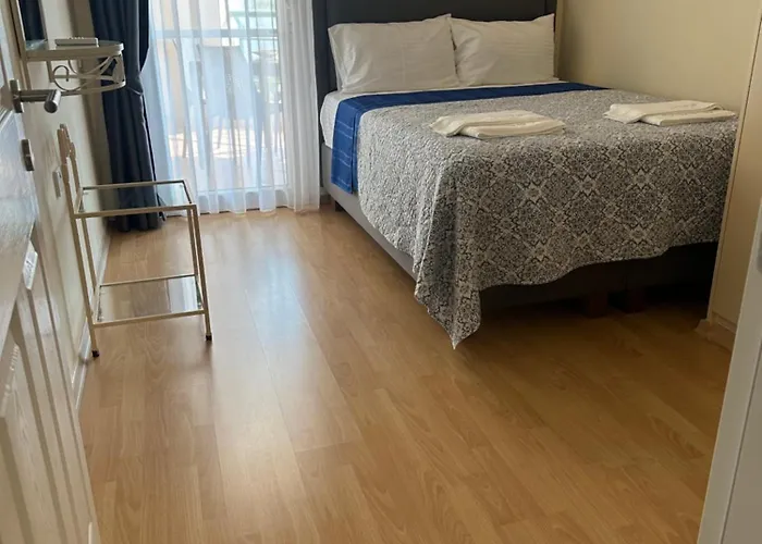 Thalassa Apartament *