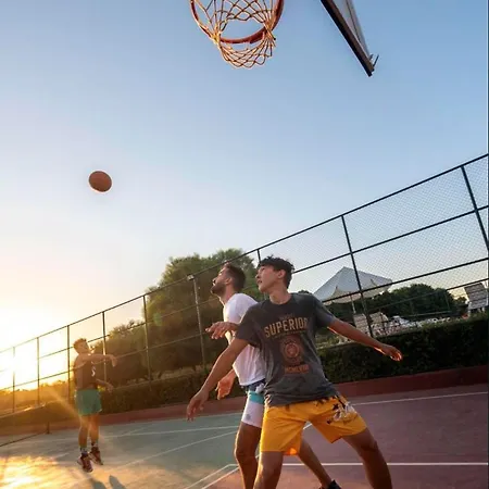 Апартаменты Thalassa Trikomo