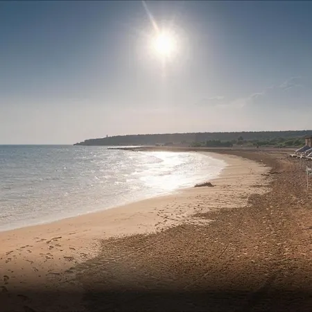 Thalassa Апартаменты *