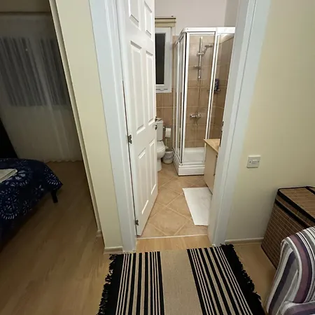 Thalassa Apartament *